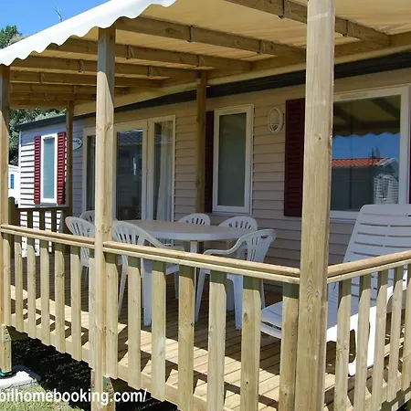 Emmy Mobilhome 4*